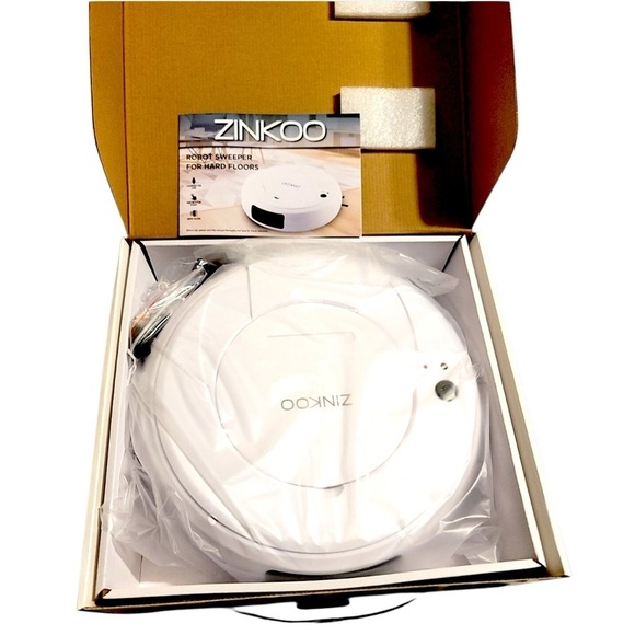 Robot Sweeper For Hardwood Floors New In Box SR1010RW Color White NIB - Picture 3 of 9